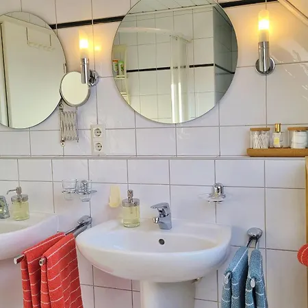 Vakantiehuis 4 Sterne Marlene Mit Grossem Garten Bad Zwischenahn